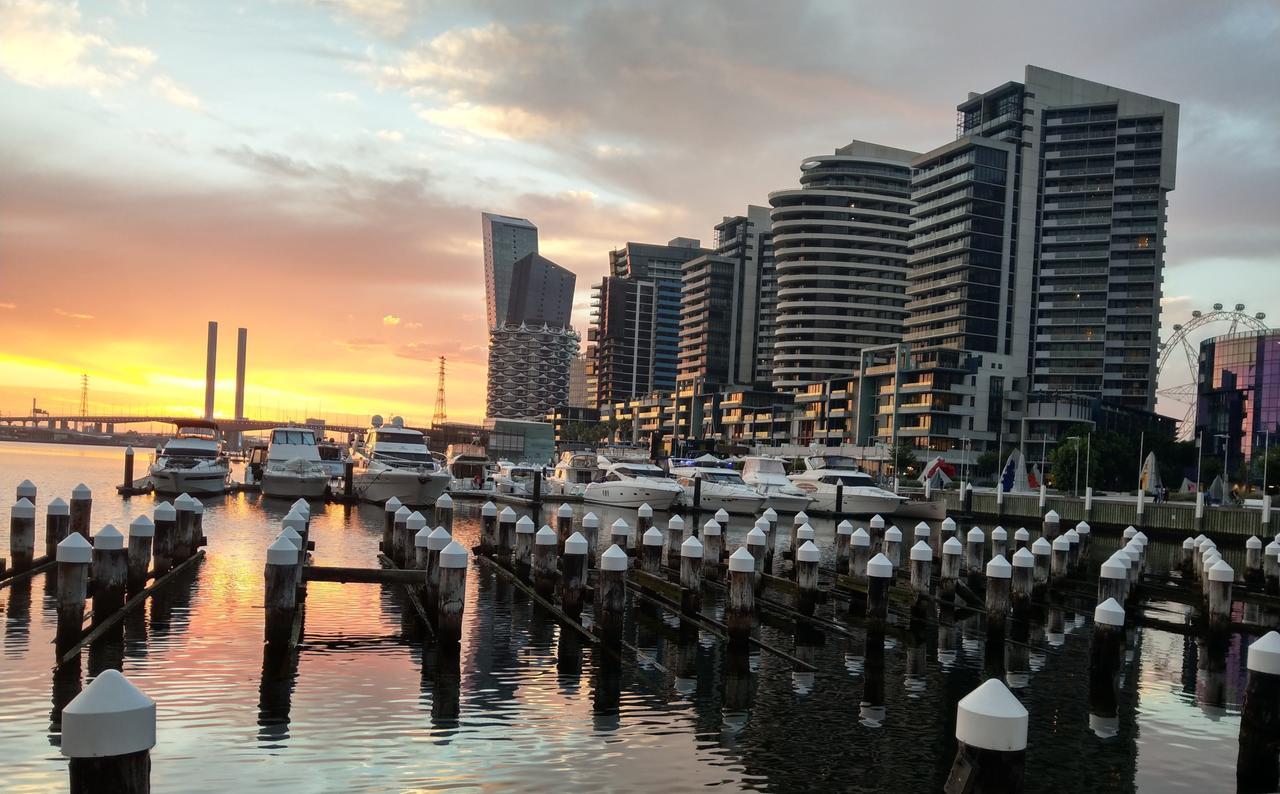 Harbour Escape Apartments Docklands Melbourne Buitenkant foto